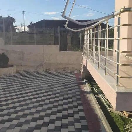 Pashaj * Zverneci
